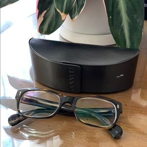 Oliver Peoples Wacks Eyewear